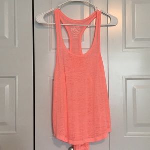 Razorback scoop tank